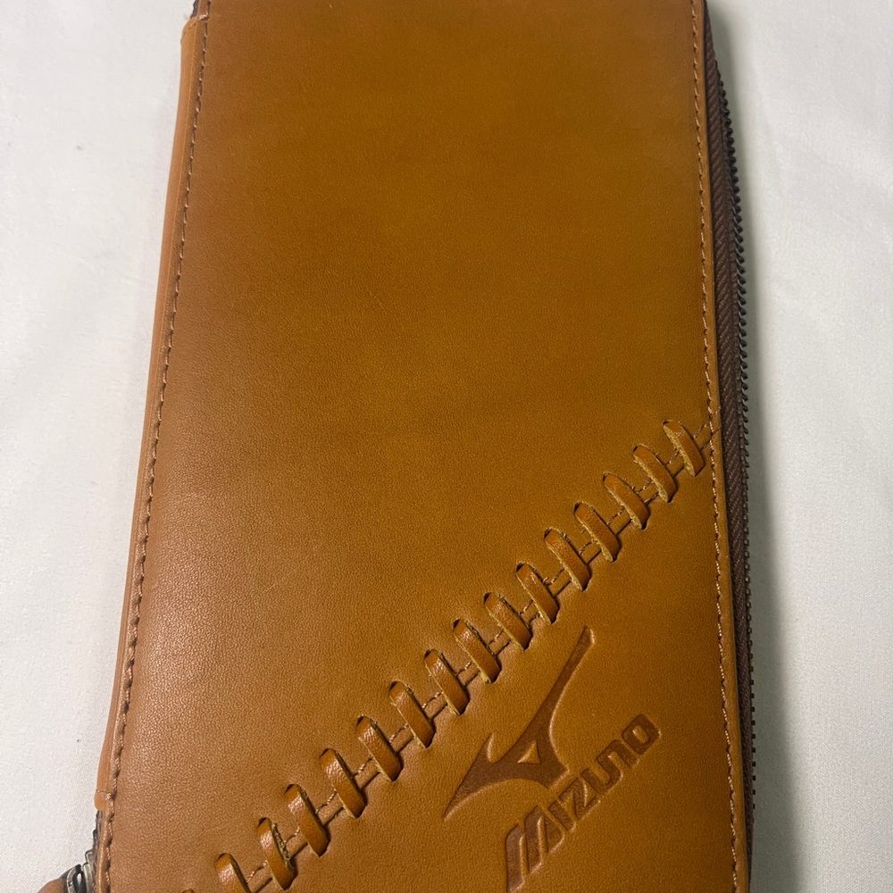 Mizuno Brown Leather woman  Wallet